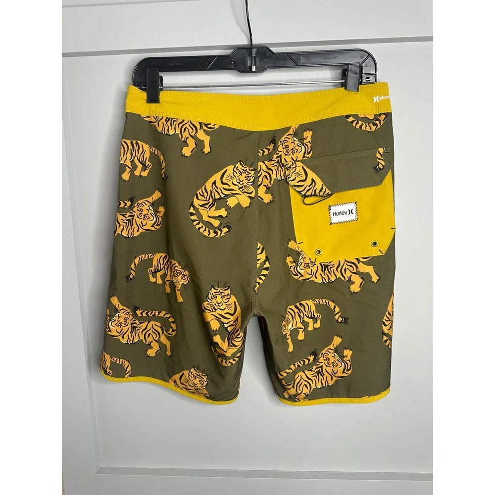 Hurley Mens Board Shorts Tiger Print‎ Olive Green Yellow Size 30 Swim Trunks